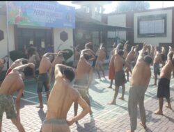 Tingkatkan Kesehatan, Rutan Bangil Gelar Senam Pagi Untuk Warga Binaan Blok Mapenaling