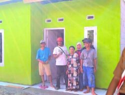 Penuh Haru, Nenek Tami (102) Tak Kuasa Menahan Tangis Saat Rumah Reotnya Dibangun Baznas