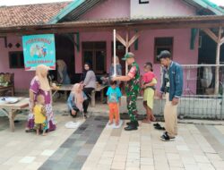 TNI Dukung Tumbuh Kembang Balita, Babinsa Koramil 11/Pebayuran Dampingi Kegiatan Posyandu di Desa Sumberurip