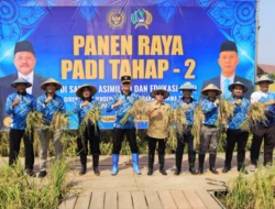 Dukung Ketahanan Pangan, Kakanwil Ditjenpas Jatim Panen Raya