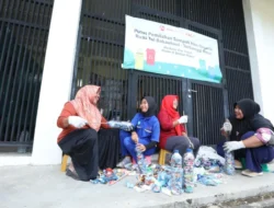 Hakaaston Dorong Pengurangan Limbah Plastik Lewat Inovasi dan Pemberdayaan Komunitas sekitar Jalan Tol