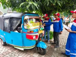Jaga Solidaritas, PGN Bagikan Paket Sembako Untuk Komunitas Pengemudi Bajaj Gas