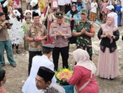 Koramil 11 Pebayuran Hadirkan Dukungan Penuh di Karnaval HUT ke-40 Desa Sumberurip