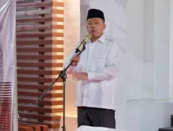 Percepat Sertipikasi Tanah Wakaf, Menteri ATR/Kepala BPN Serahkan 33 Sertipikat Untuk Rumah Ibadah di Sulawesi Tengah