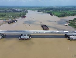 Dukung Pembangunan Tol Palembang – Betung, HKA Rampungkan Pekerjaan Hotmix Jembatan Musi