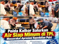 Di Tengah Kesulitan Air Minum, Polda Kalbar Hadir Bantu Warga TPI dan Sekitarnya